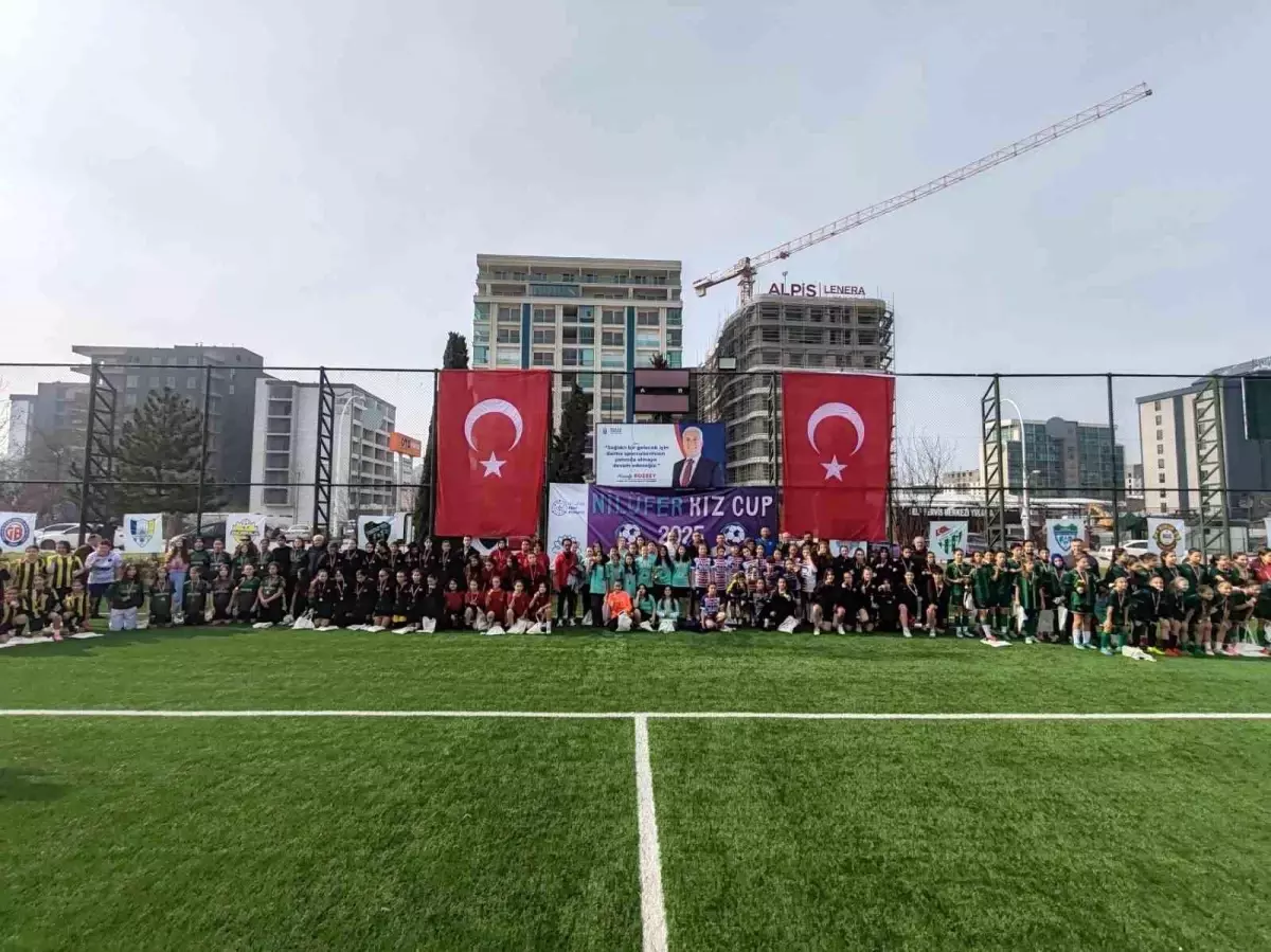 Nilüfer Kız Cup 2025\'te Şampiyon Ufukspor