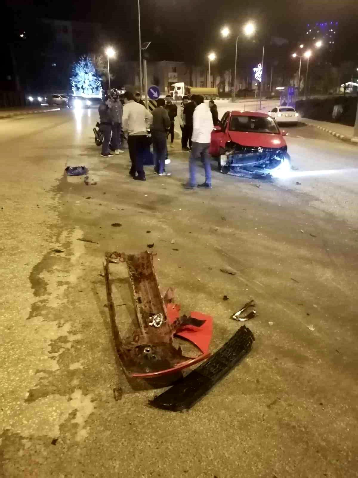 Bilecik\'te Trafik Kazası: Sürücü Yaralandı