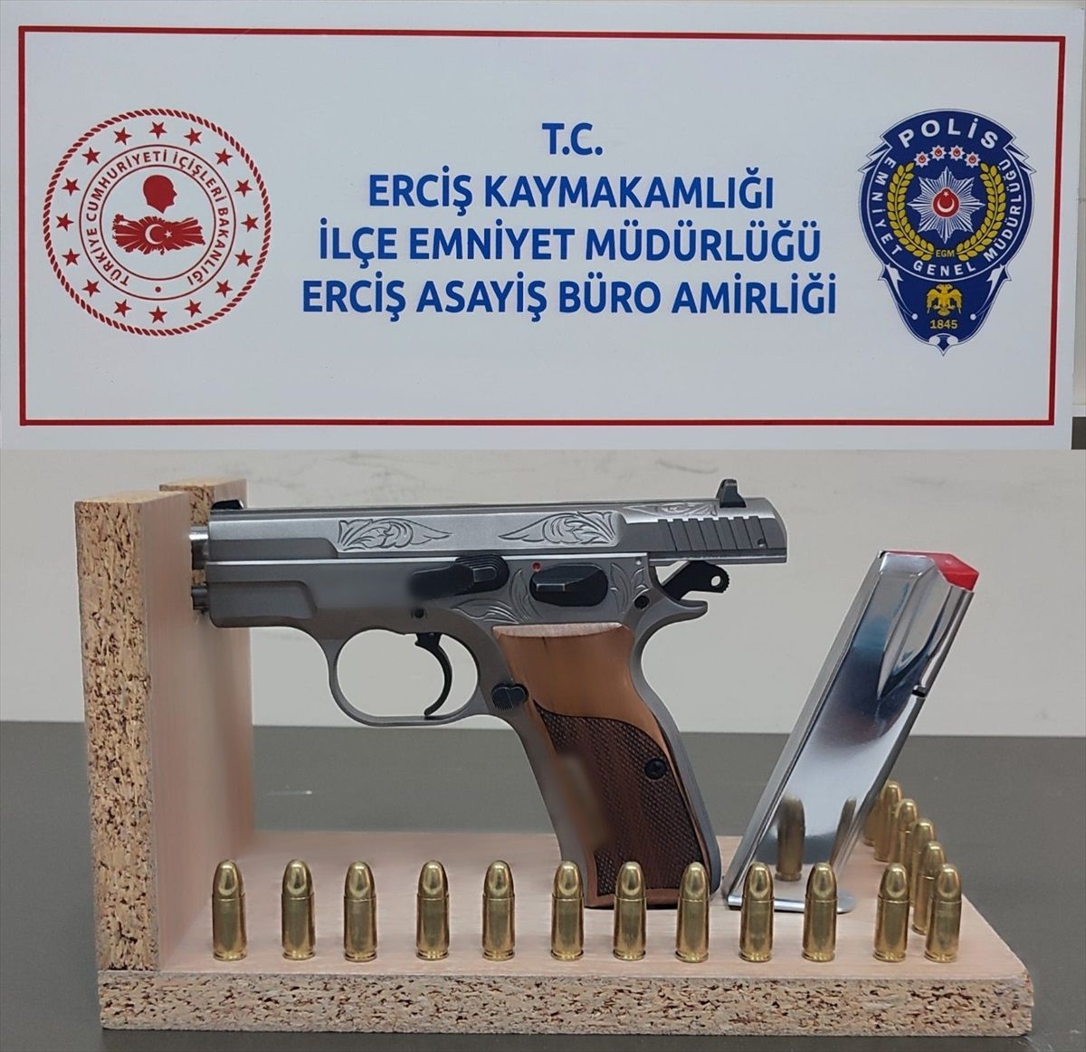 Van\'da 486 Şüpheli Yakalandı