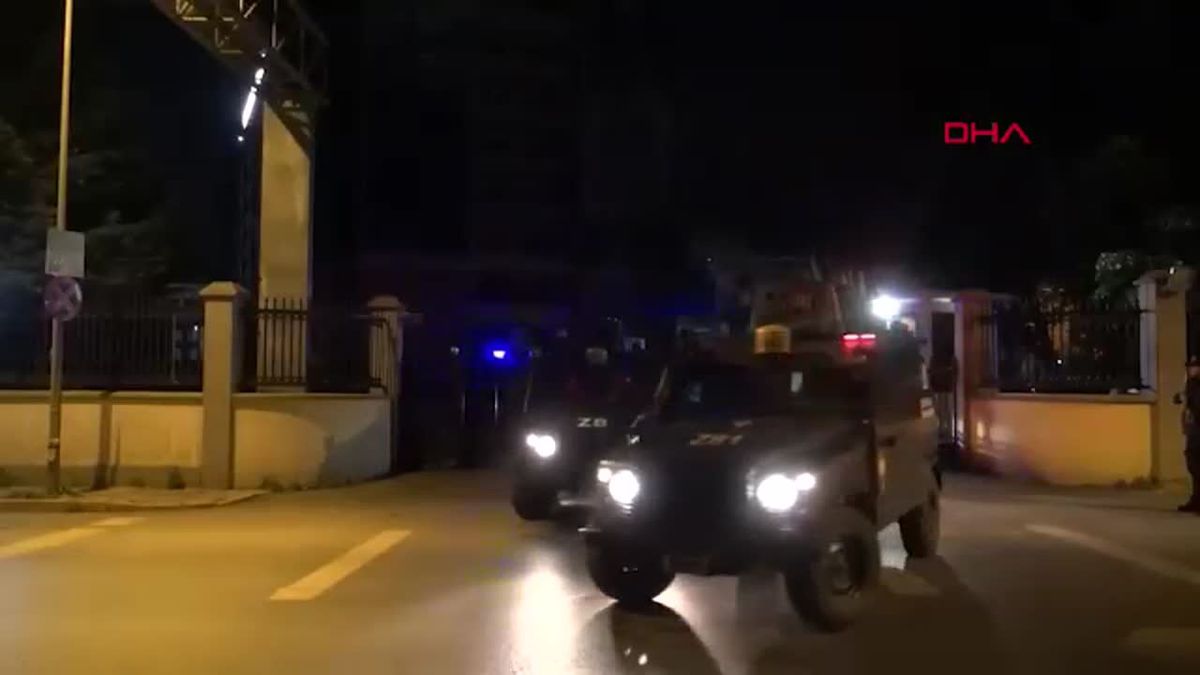 ANKARA -Bakan Yerlikaya: 29 ilde FETÖ\'ye yönelik son 1 haftadır devam eden \'Kıskaç-37\' operasyonlarında 93 şüpheli yakalandı