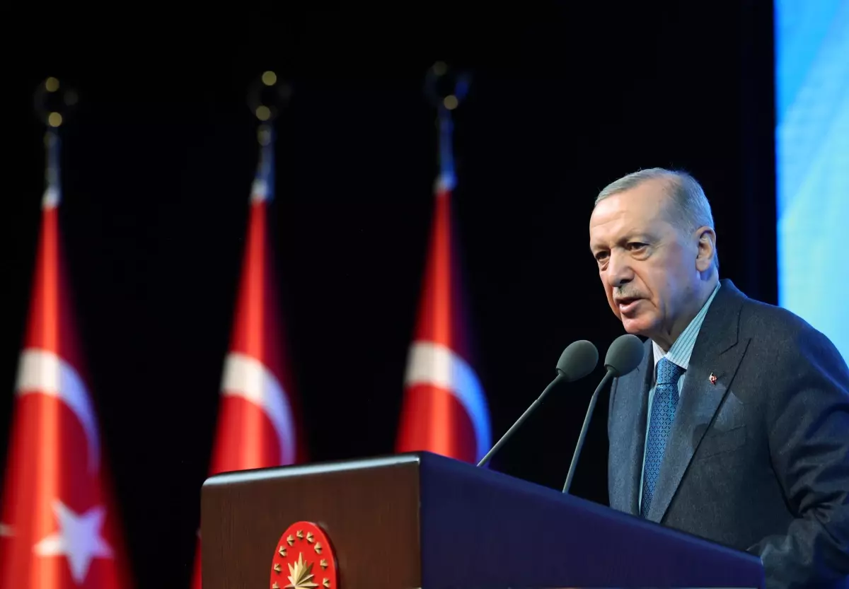 Cumhurbaşkanı Erdoğan: \'İŞKUR Gençlik Programı\'ndan 1 milyon üniversiteli istifade edecek