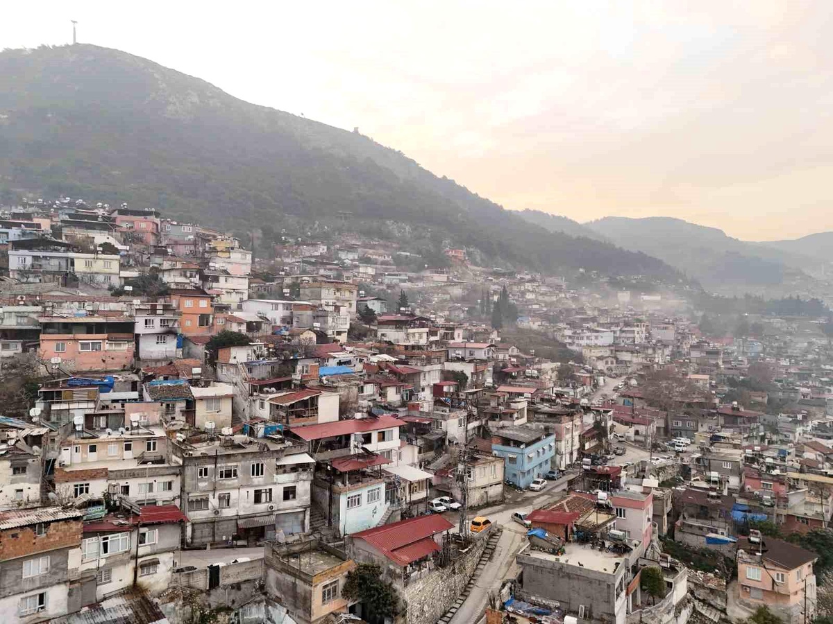 Hatay\'da Deprem Sonrası Yeniden Yapı Seferberliği