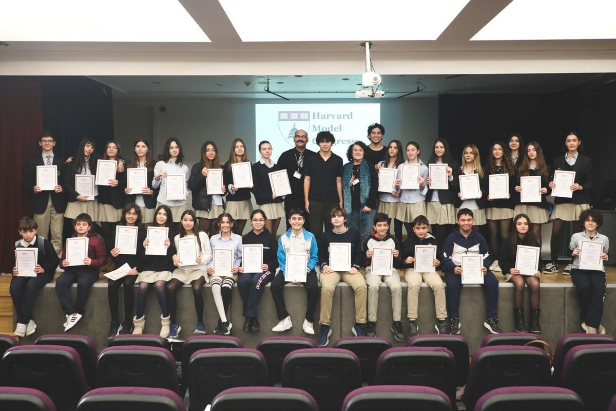 Genç Global Liderler Programı İzmir\'de Gerçekleştirildi
