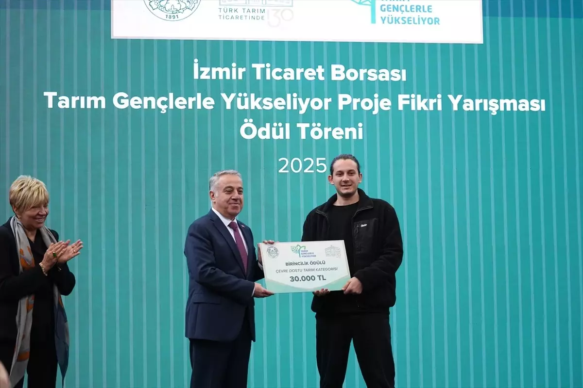 Gençler Tarımla Geleceği Şekillendiriyor