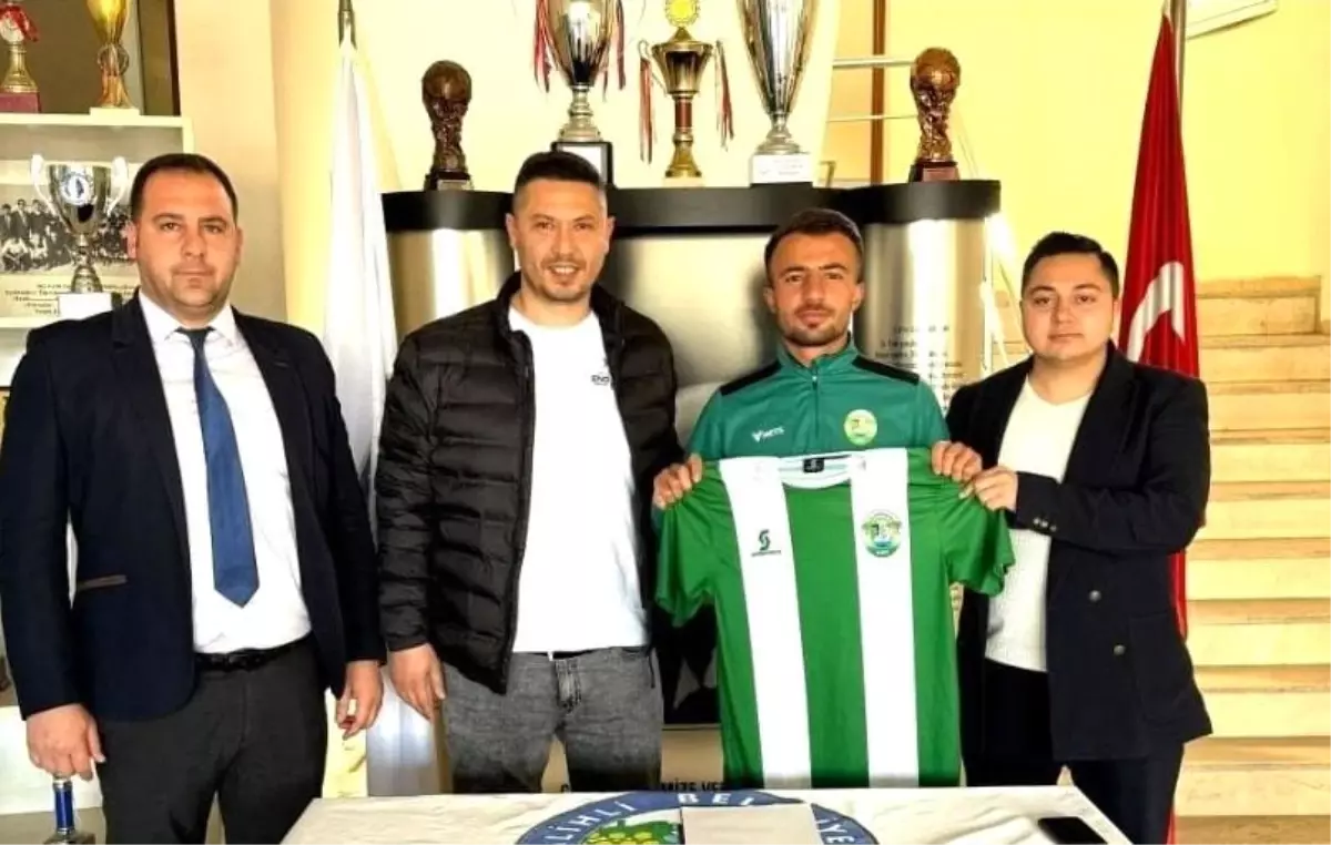 Salihli Belediyespor Kadrosunu 5 Yeni Oyuncu ile Güçlendirdi