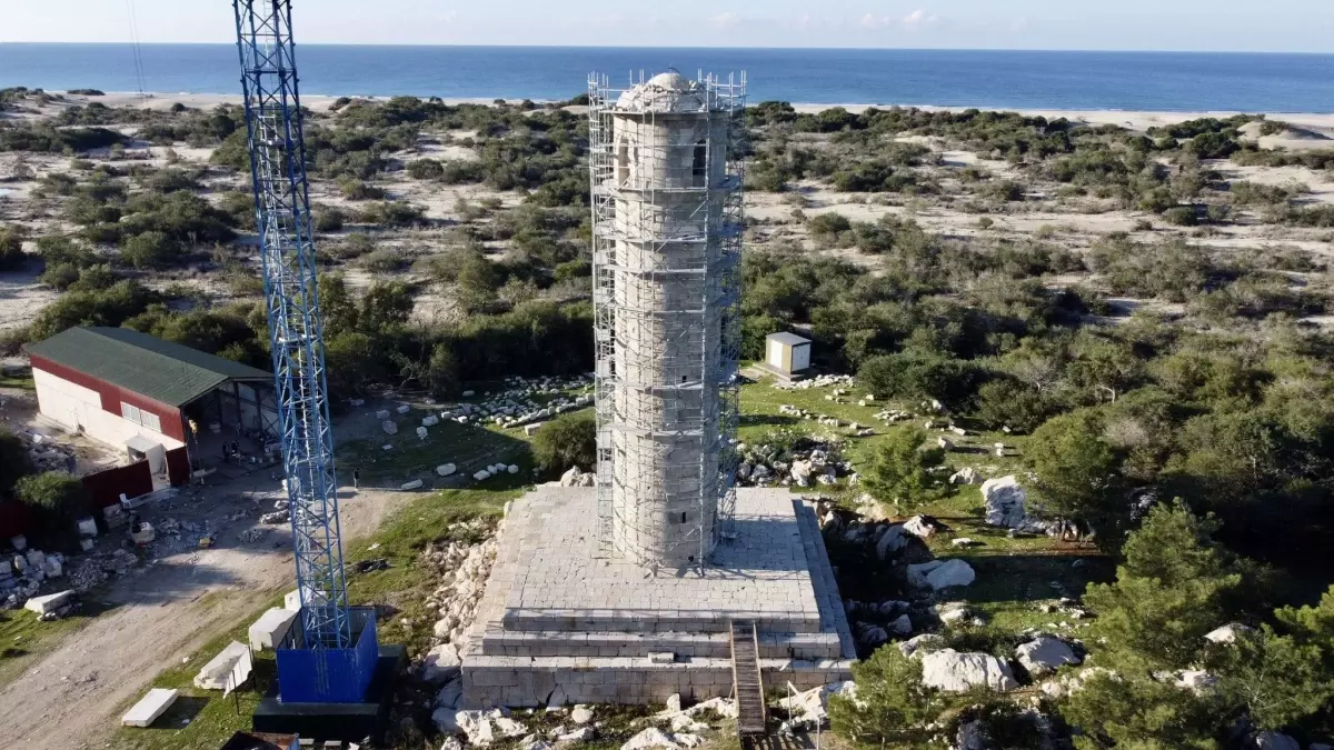 Roma İmparatoru Nero\'nun Deniz Feneri Restorasyonunda Son Düzlük