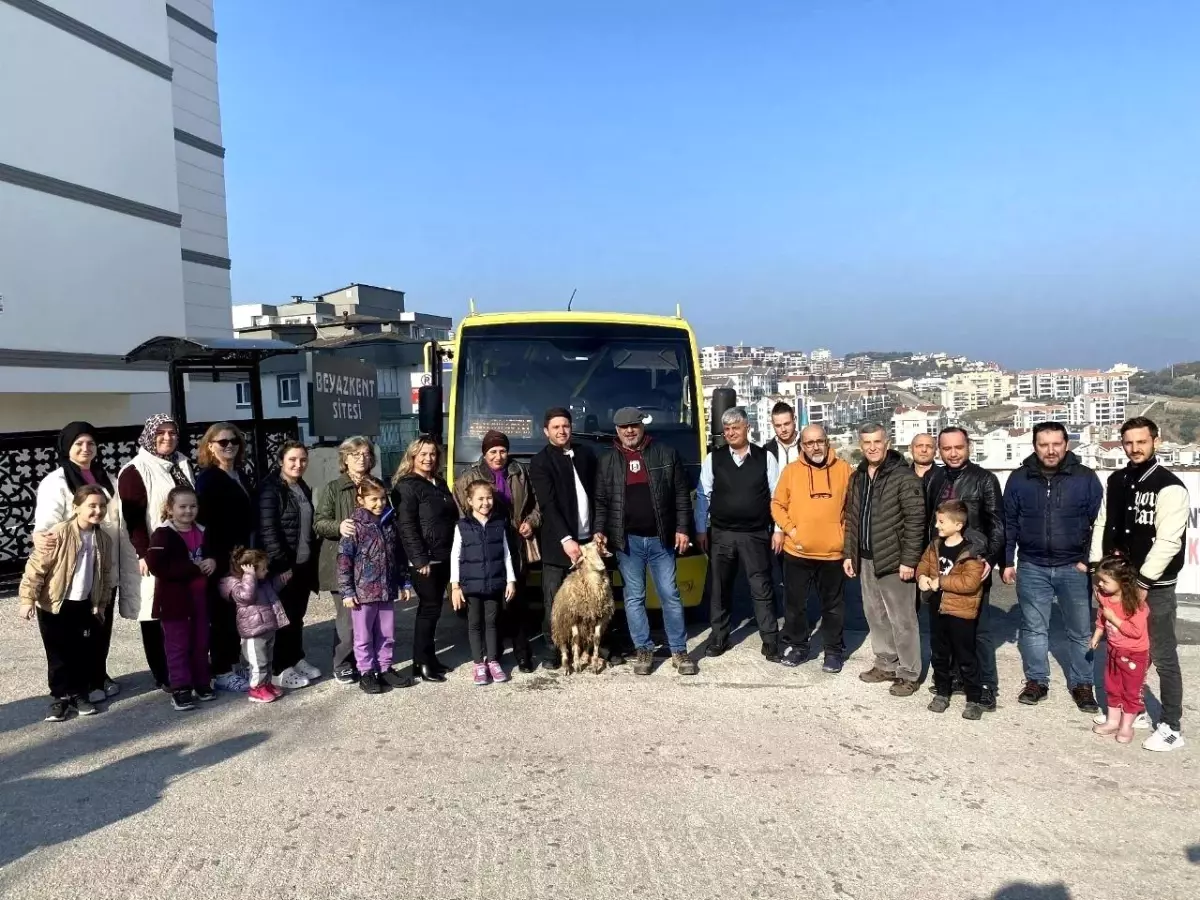 Mudanya Halitpaşa\'da Ring Seferleri Başladı, Muhtar Adağını Yerine Getirdi