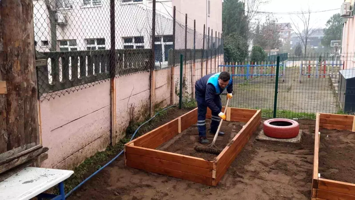 Başiskele Belediyesi\'nden Anaokuluna Hobi Bahçesi