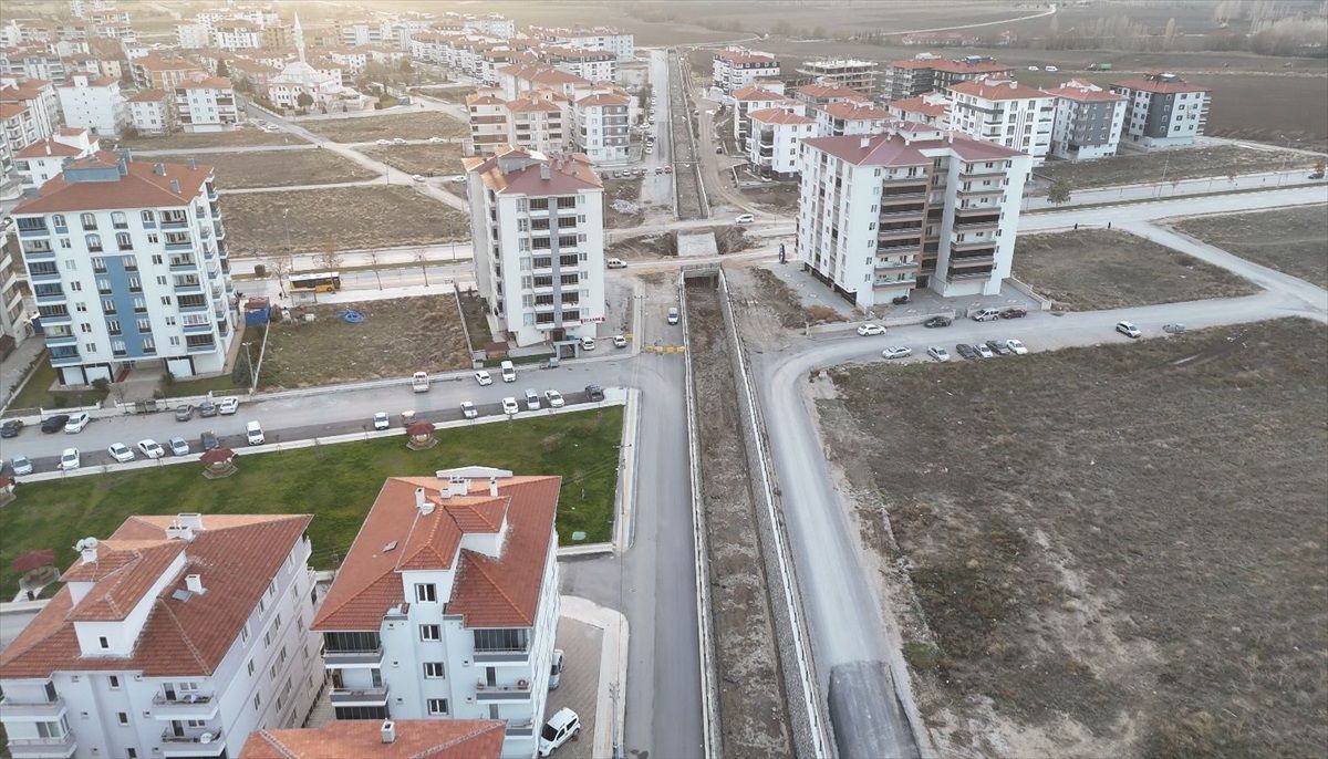 Çorum\'da Dere Islah Çalışmaları Devam Ediyor