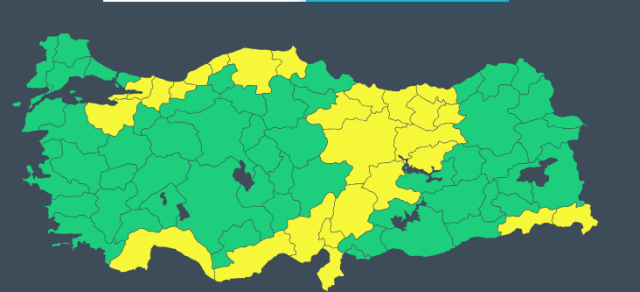 İstanbul'da Kar Yağışı Uyarısı: Kuvvetli Sağanaklar Bekleniyor