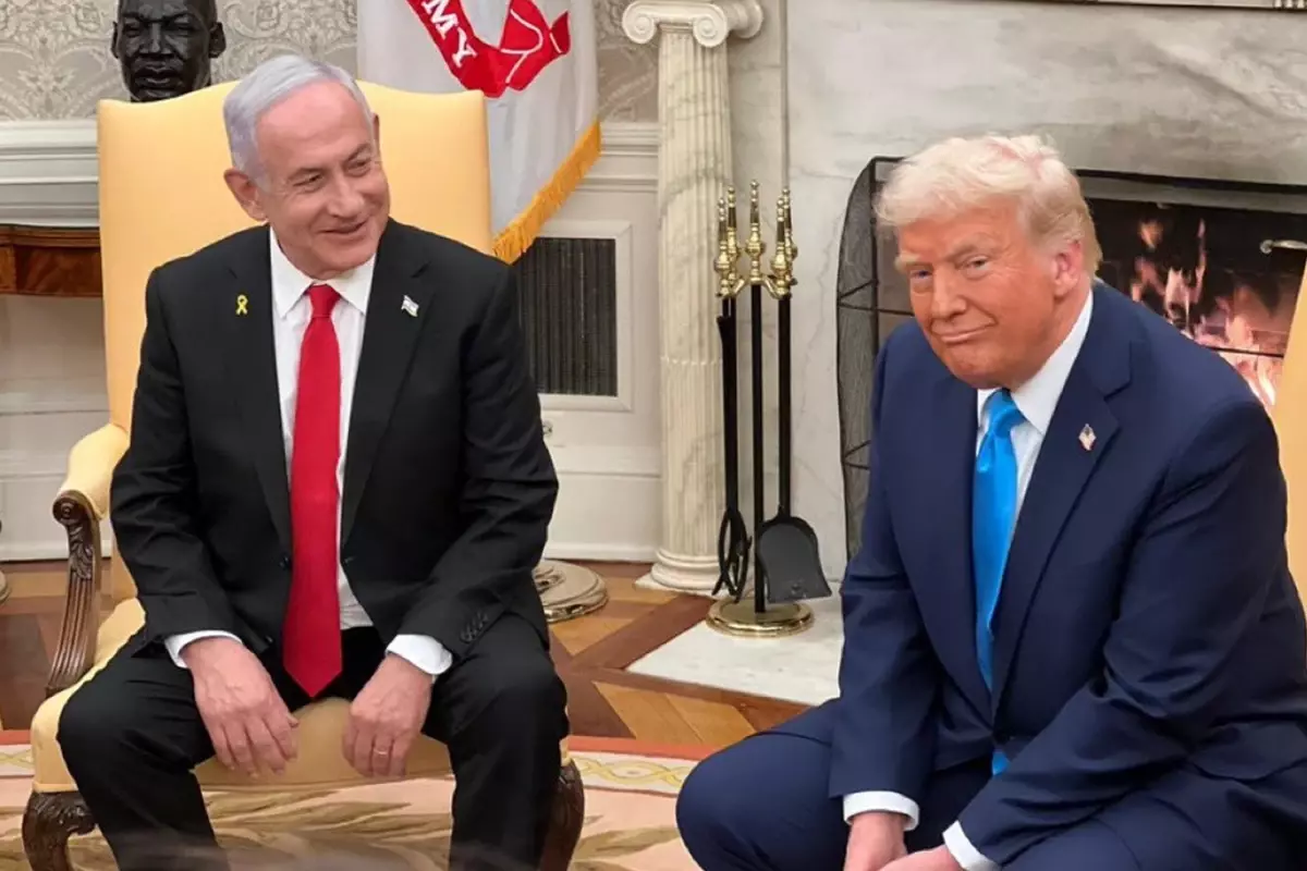 Netanyahu ortak basın toplantısında Trump\'a övgüler yağdırdı