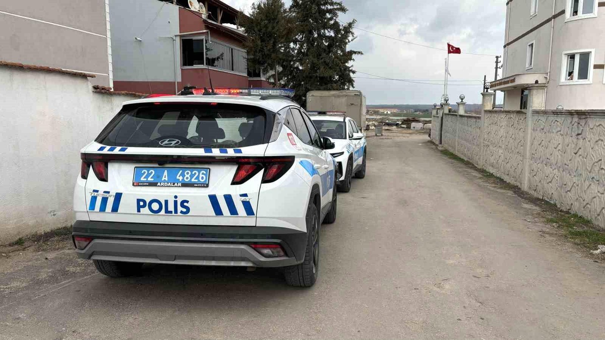 Edirne\'de Ehliyetsiz Sürücüye 45 Bin TL Ceza