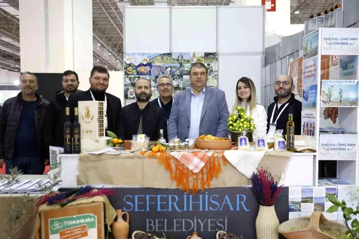 Seferihisar, Agroexpo Fuarı\'nda Yerel Ürünlerle Tanıtım Yapıyor