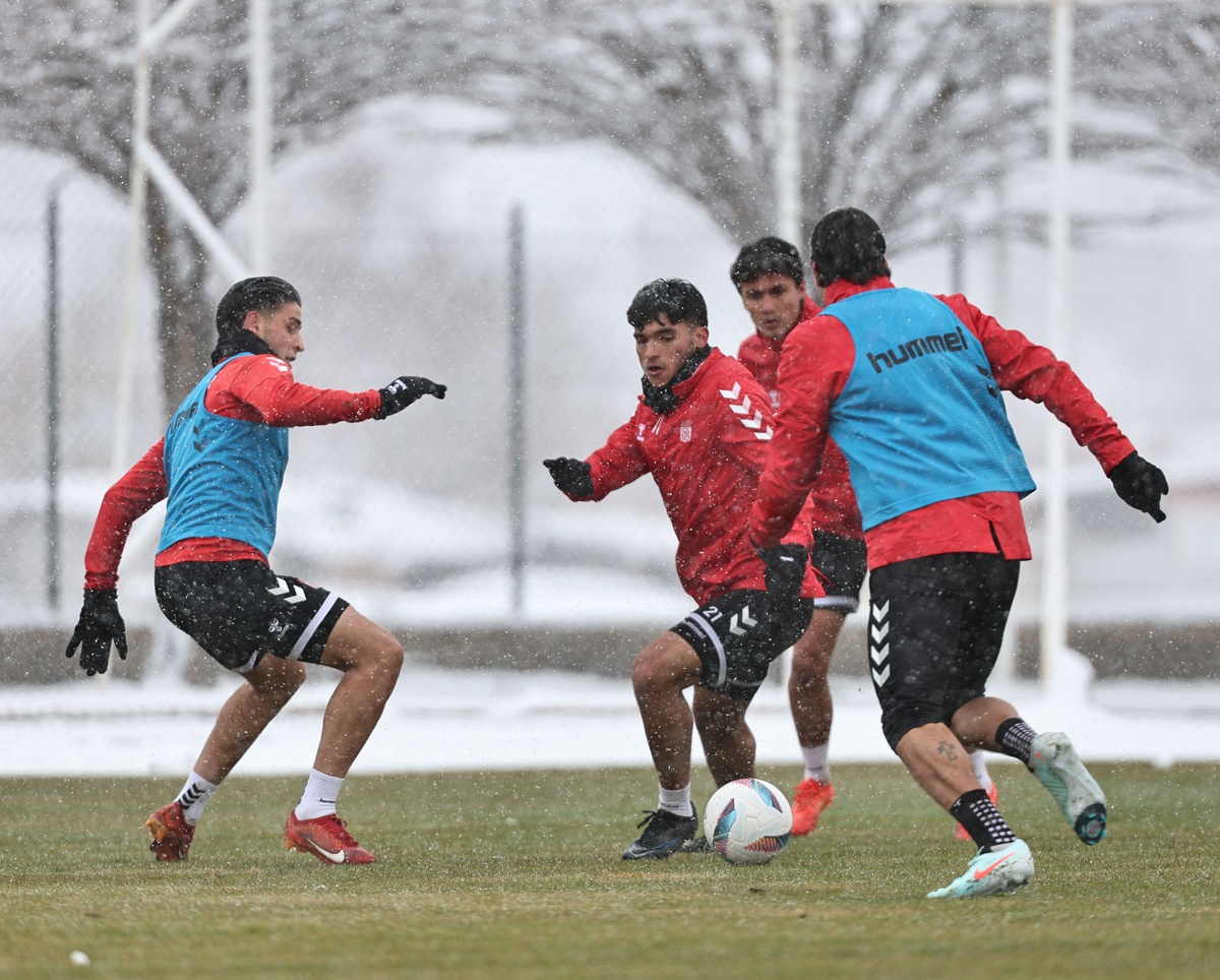 Sivasspor, Beşiktaş Maçı Hazırlıklarına Başladı