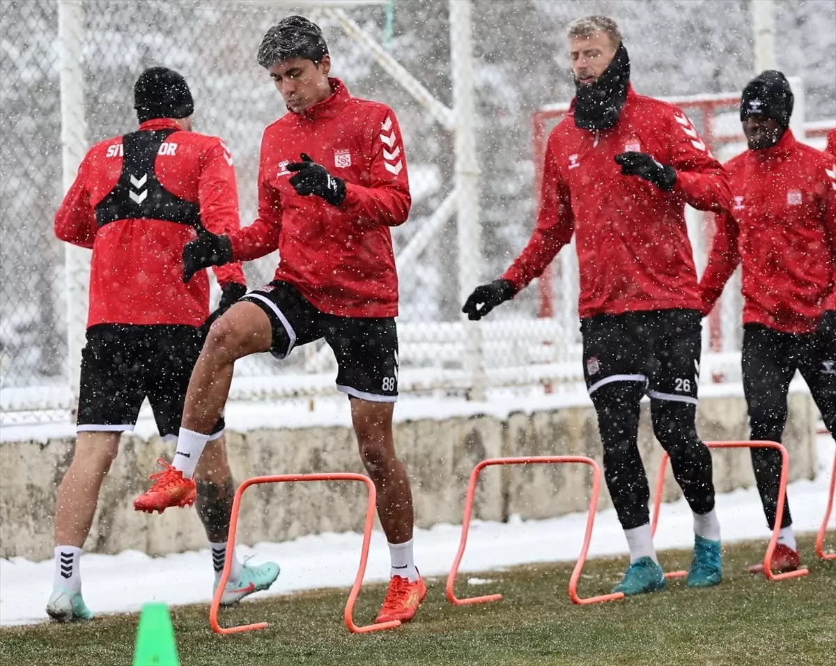 Sivasspor Beşiktaş Maçına Hazırlanıyor