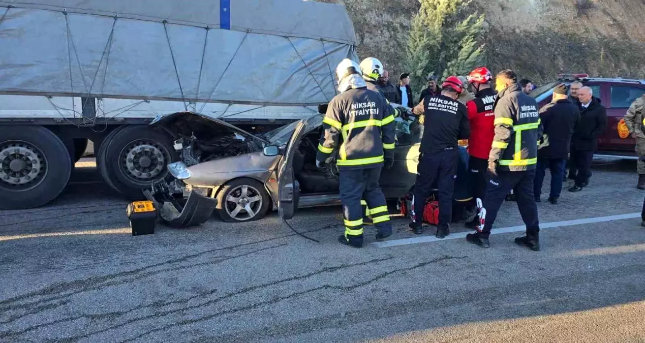 Tokat\'ta trafik kazası: Suat Palaz hayatını kaybetti