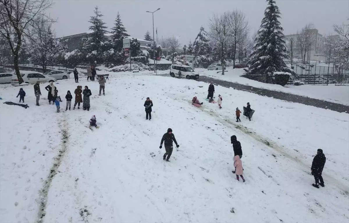 Düzce\'de Kar Tatili Eğlencesi