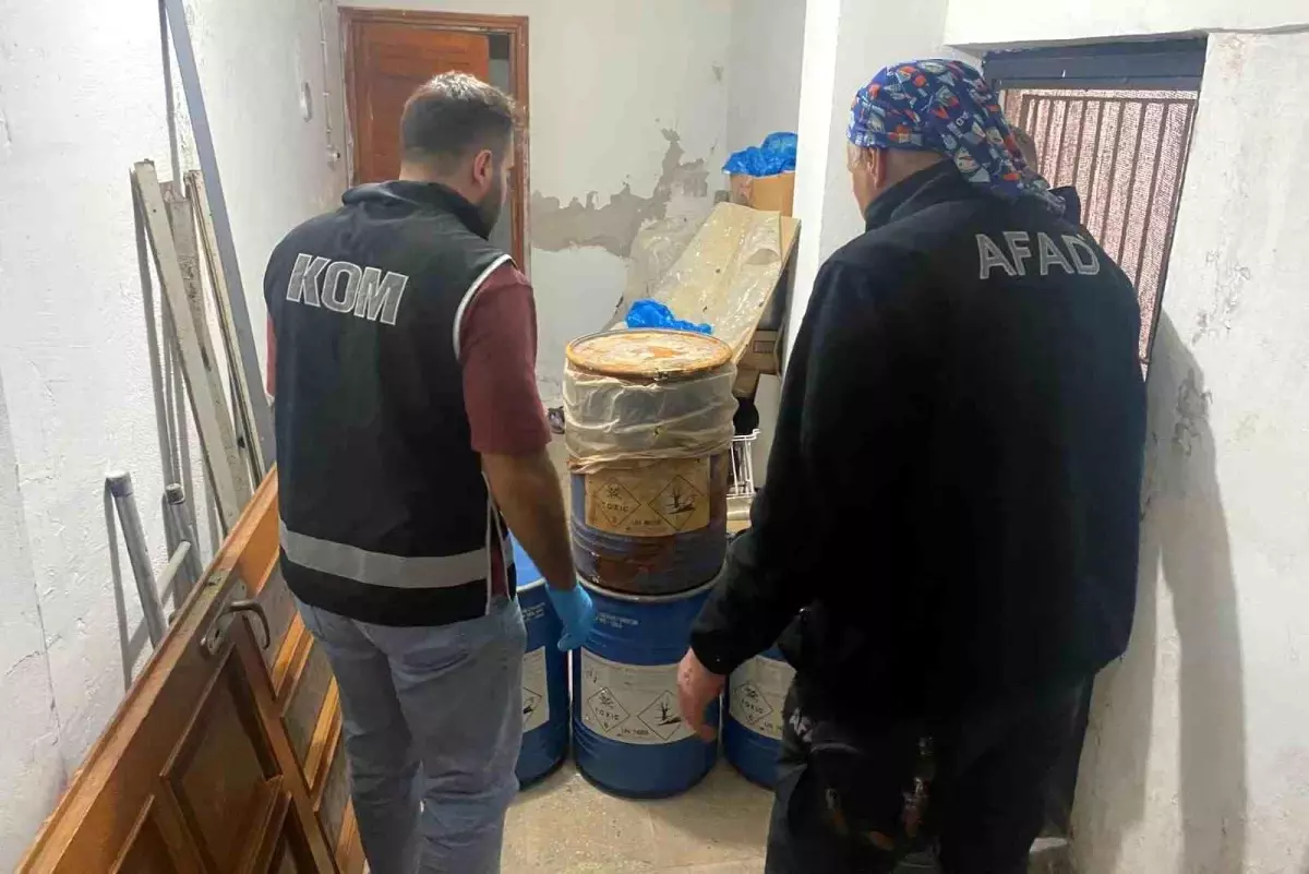 Antalya\'da 177 Kg Siyanür Ele Geçirildi