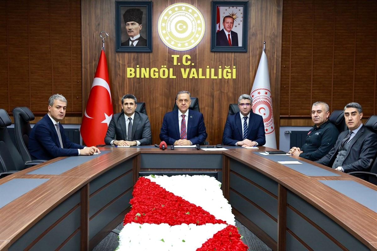 Bingöl\'de Depremde Hayatını Kaybedenler Anıldı