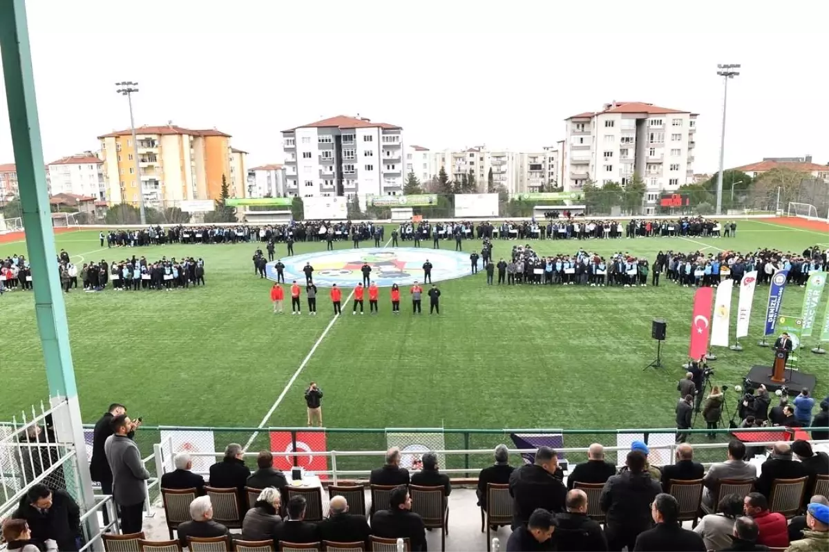 Denizli\'de polisin düzenlediği \'Mahallemde Maç Var\' futbol turnuvası başladı