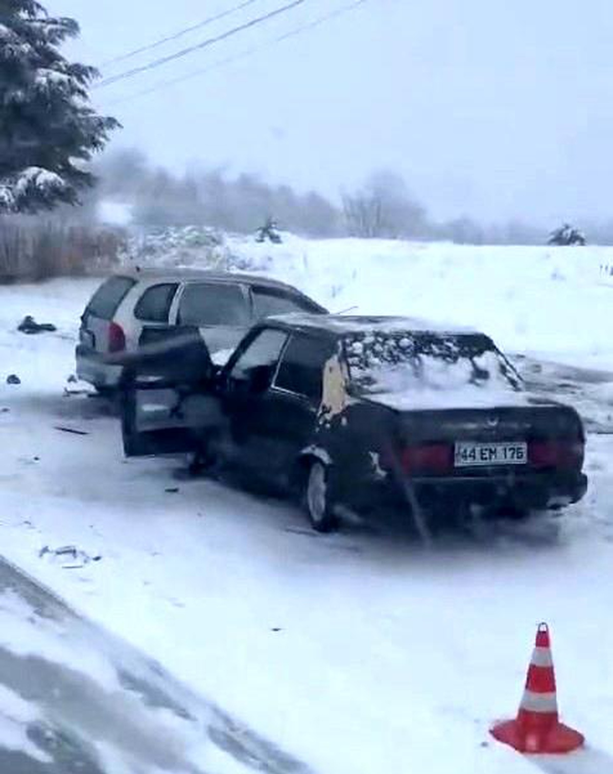 Elazığ\'da Zincirleme Kaza: 5 Yaralı