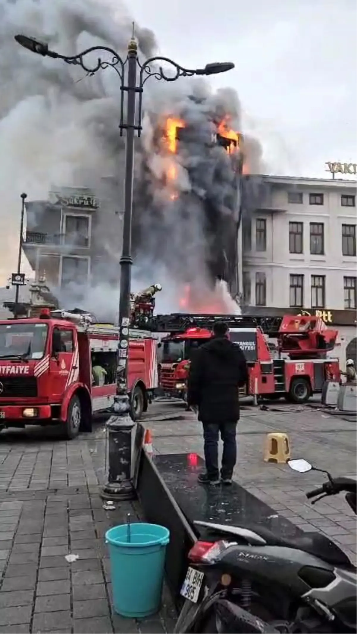 Eminönü\'nde Yangın