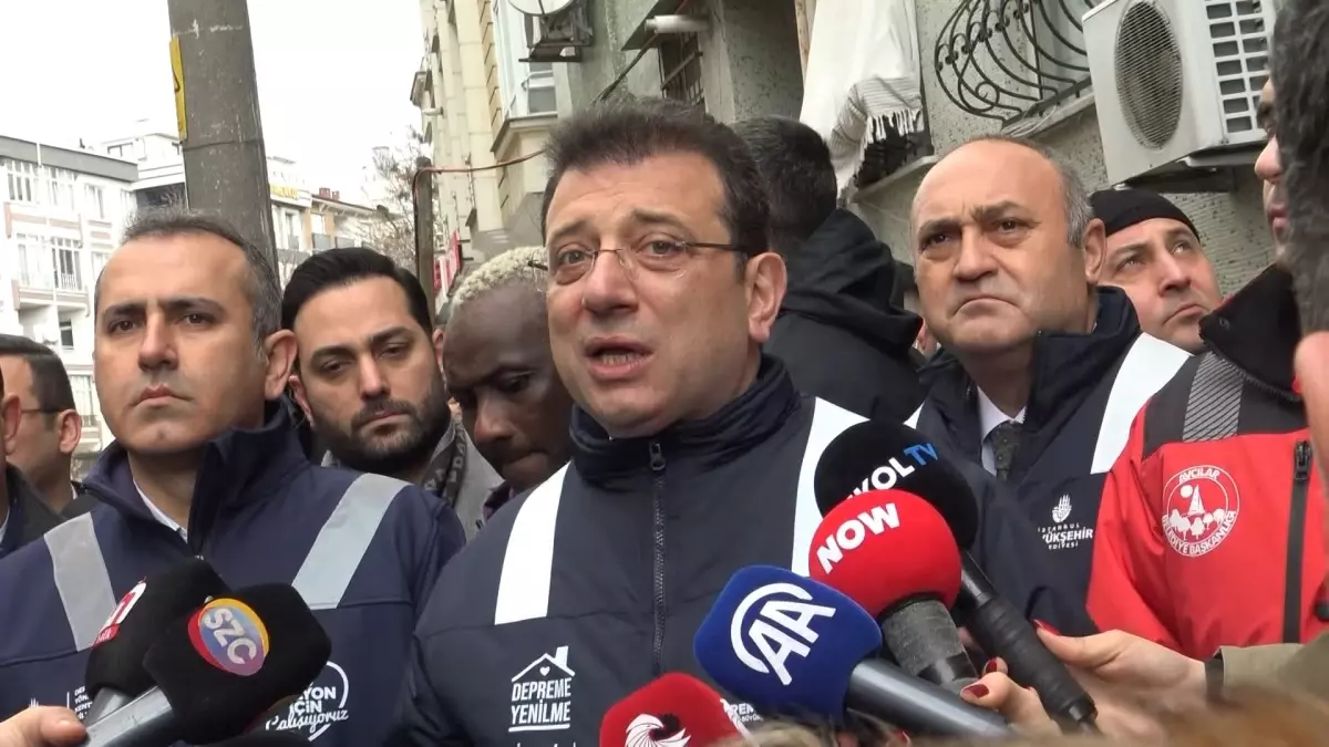 İBB Başkanı İmamoğlu, Avcılar\'da Kentsel Dönüşüm Çalışmalarına Katıldı