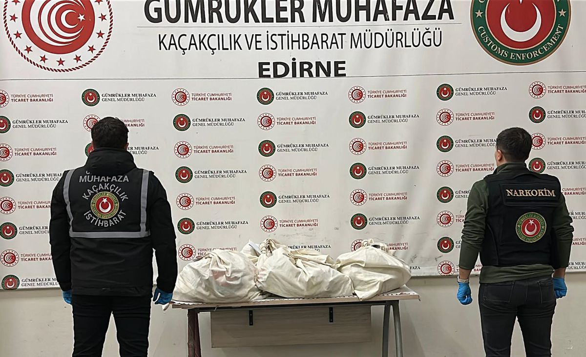 Edirne Kapıkule Sınır Kapısı\'nda 67 Kilo Uyuşturucu Ele Geçirildi