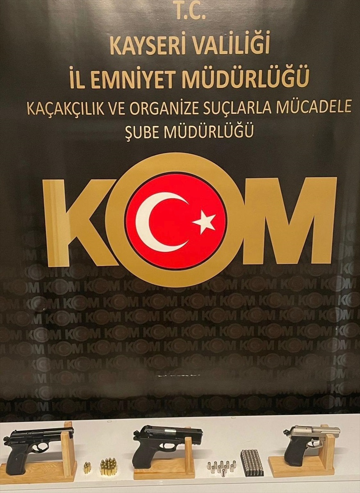 Kayseri\'de Yasa Dışı Silah Ticareti Operasyonu