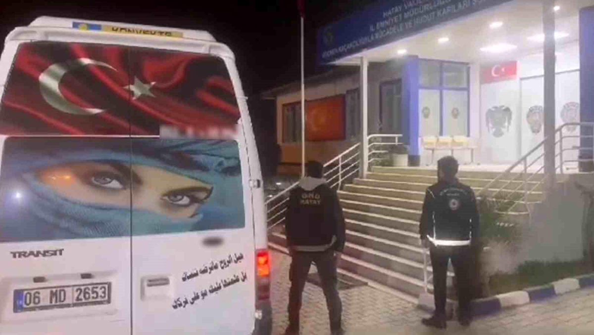 Hatay\'da 14 Kaçak Göçmen Yakalandı