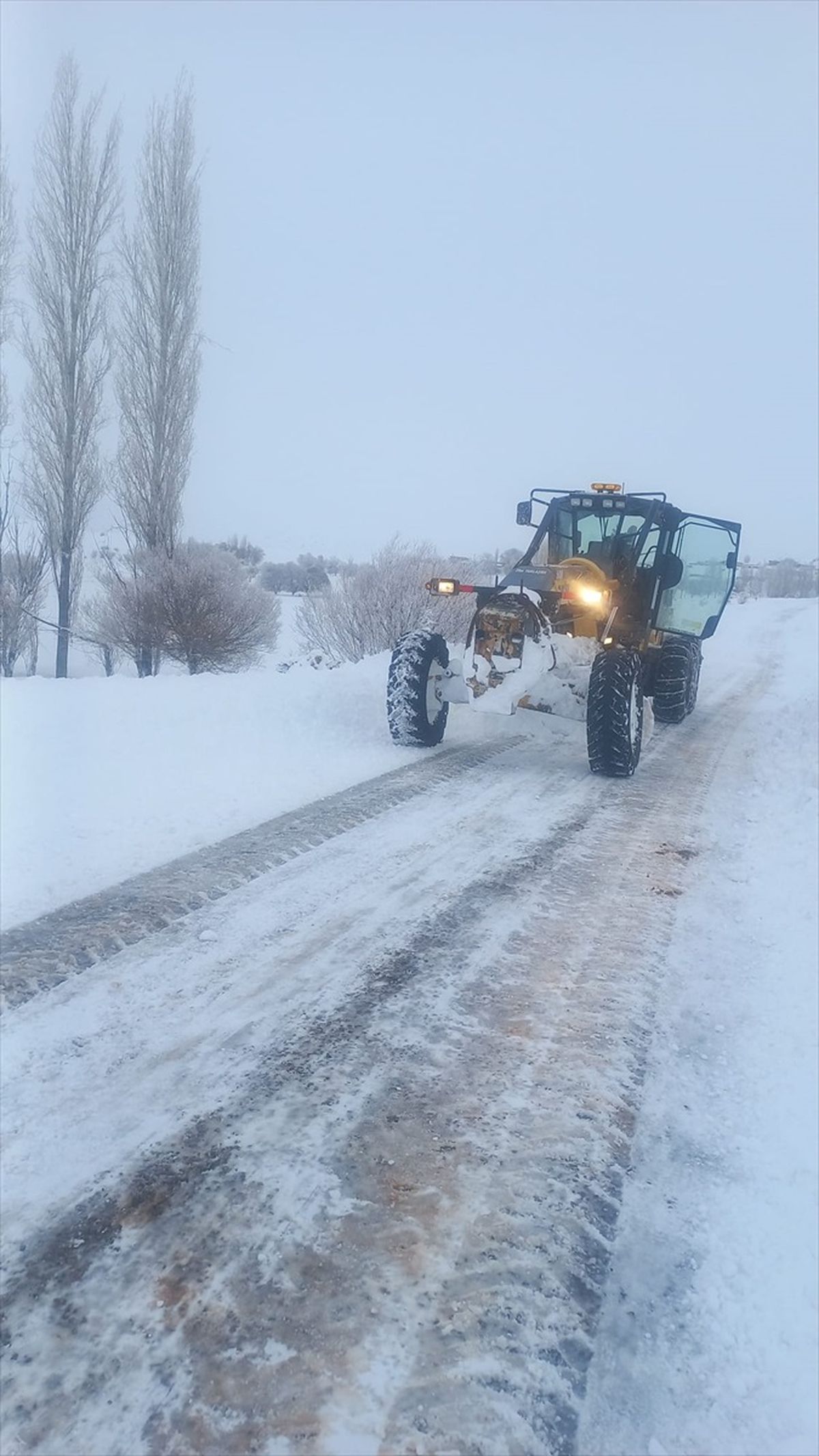 Niğde\'de Kapalı 79 Köy Yolu Açıldı