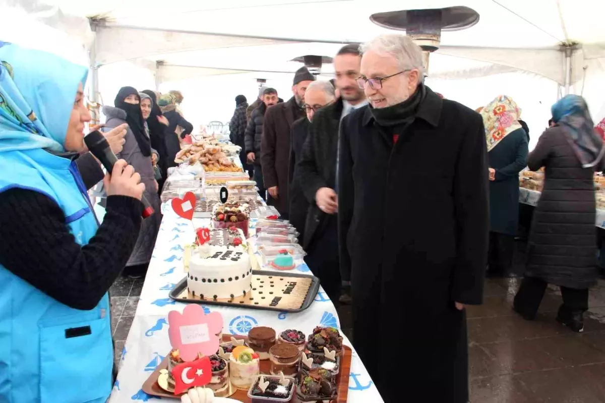 Hayır Çarşısı Depremzedelere Destek İçin Açıldı