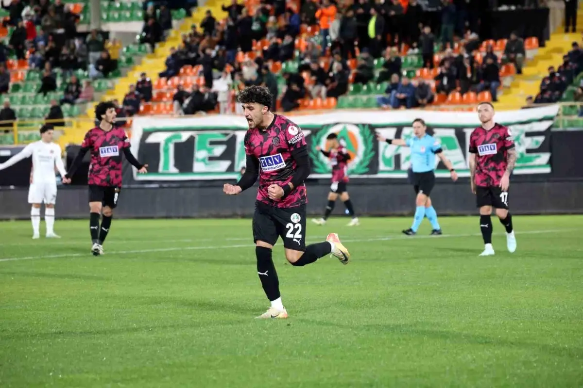 Alanyaspor 3-1 Önde