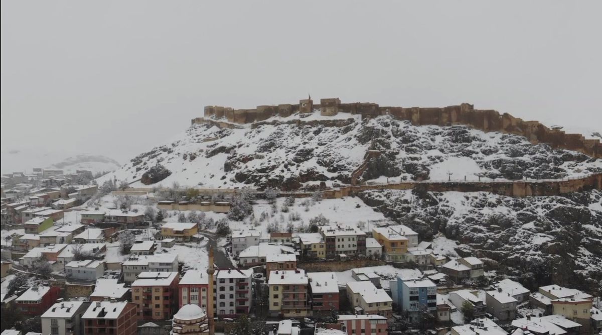 Bayburt\'ta Kar Yağışı Hayatı Olumsuz Etkiledi