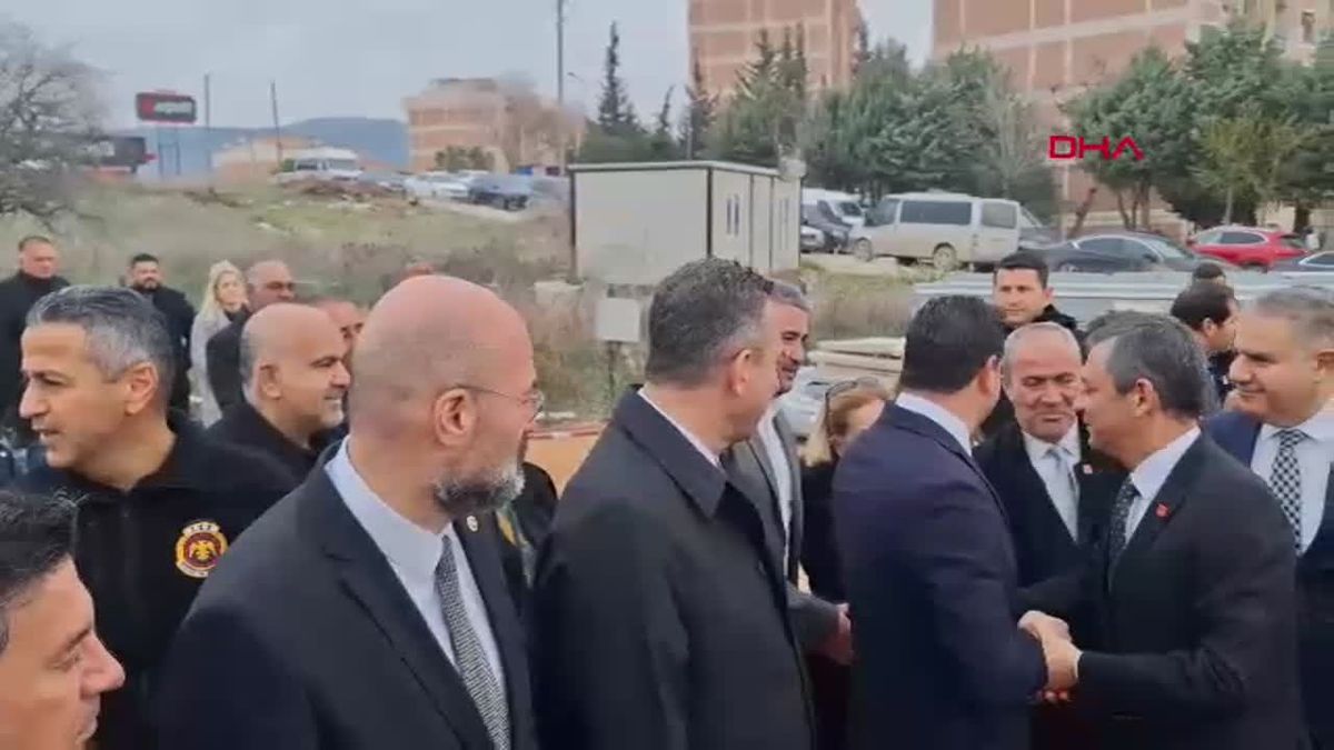 CHP Genel Başkanı Özgür Özel Hatay\'da