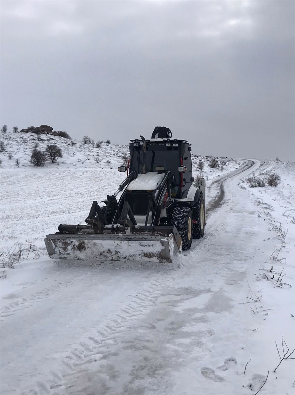 Elazığ\'da kar nedeniyle 59 yol kapandı