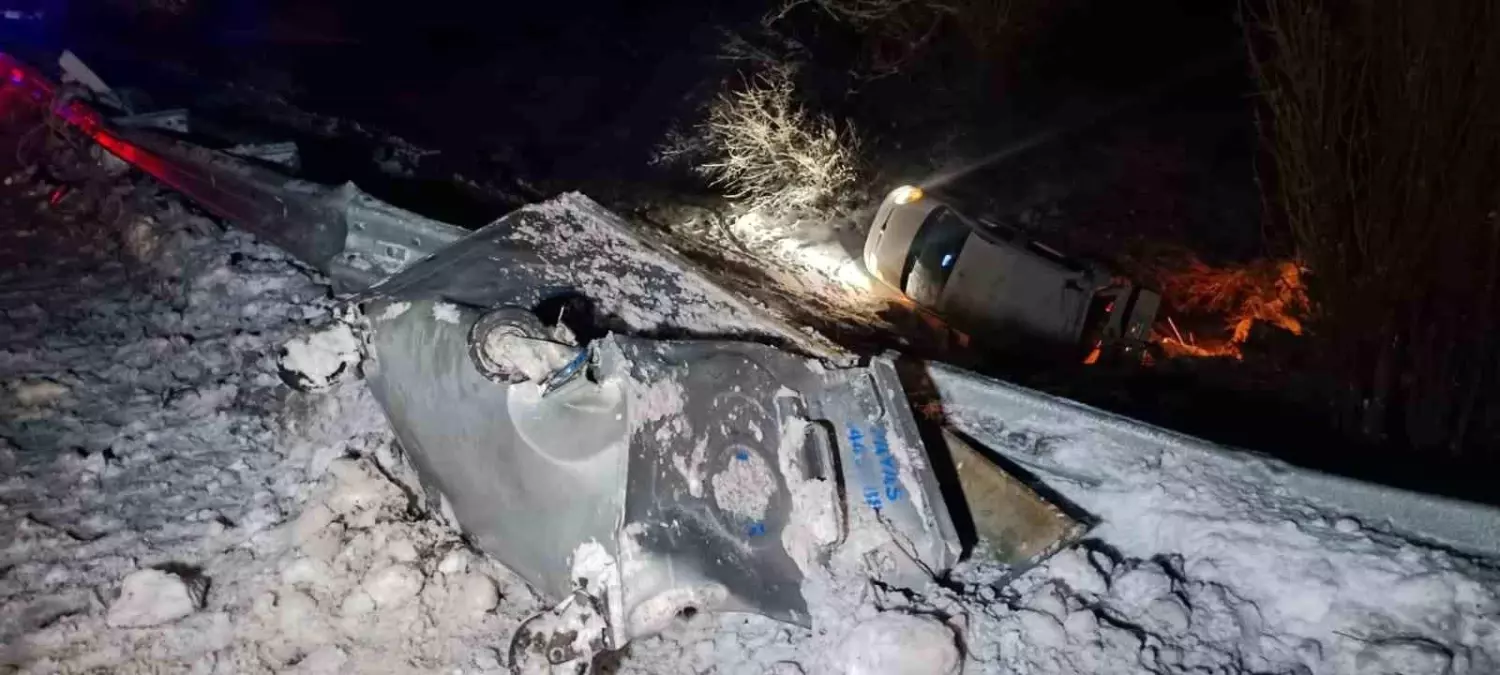 Elazığ\'da Trafik Kazası: 1 Ölü, 1 Yaralı