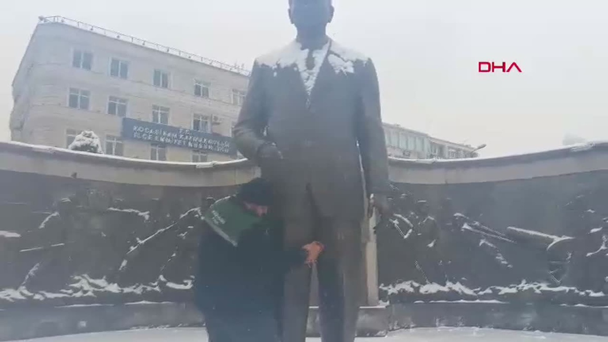 Kayseri Kar Yağışı ile Beyaza Büründü