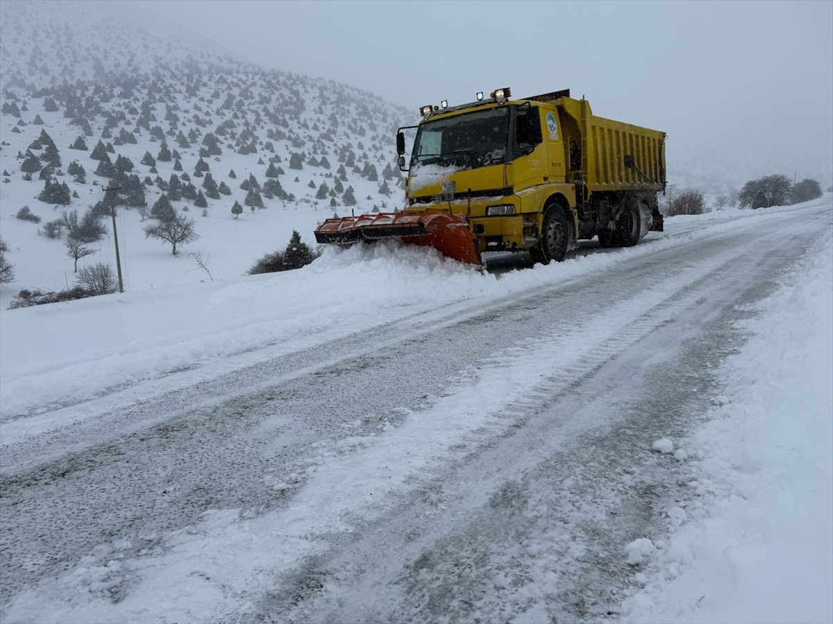 Kayseri\'de 22 Mahallede Ulaşım Kesildi
