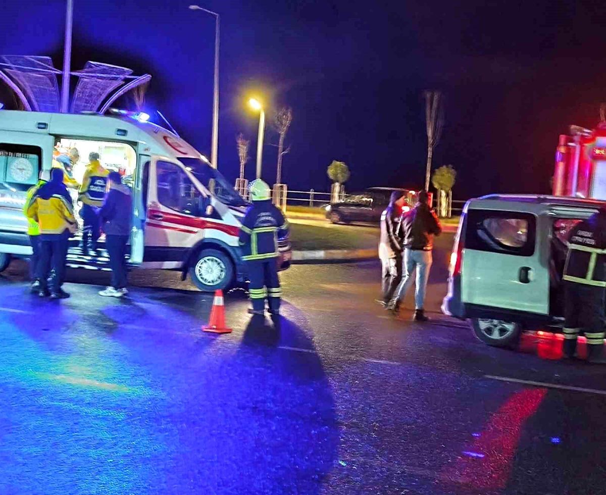 Ünye\'de Kazada İki Yaralı