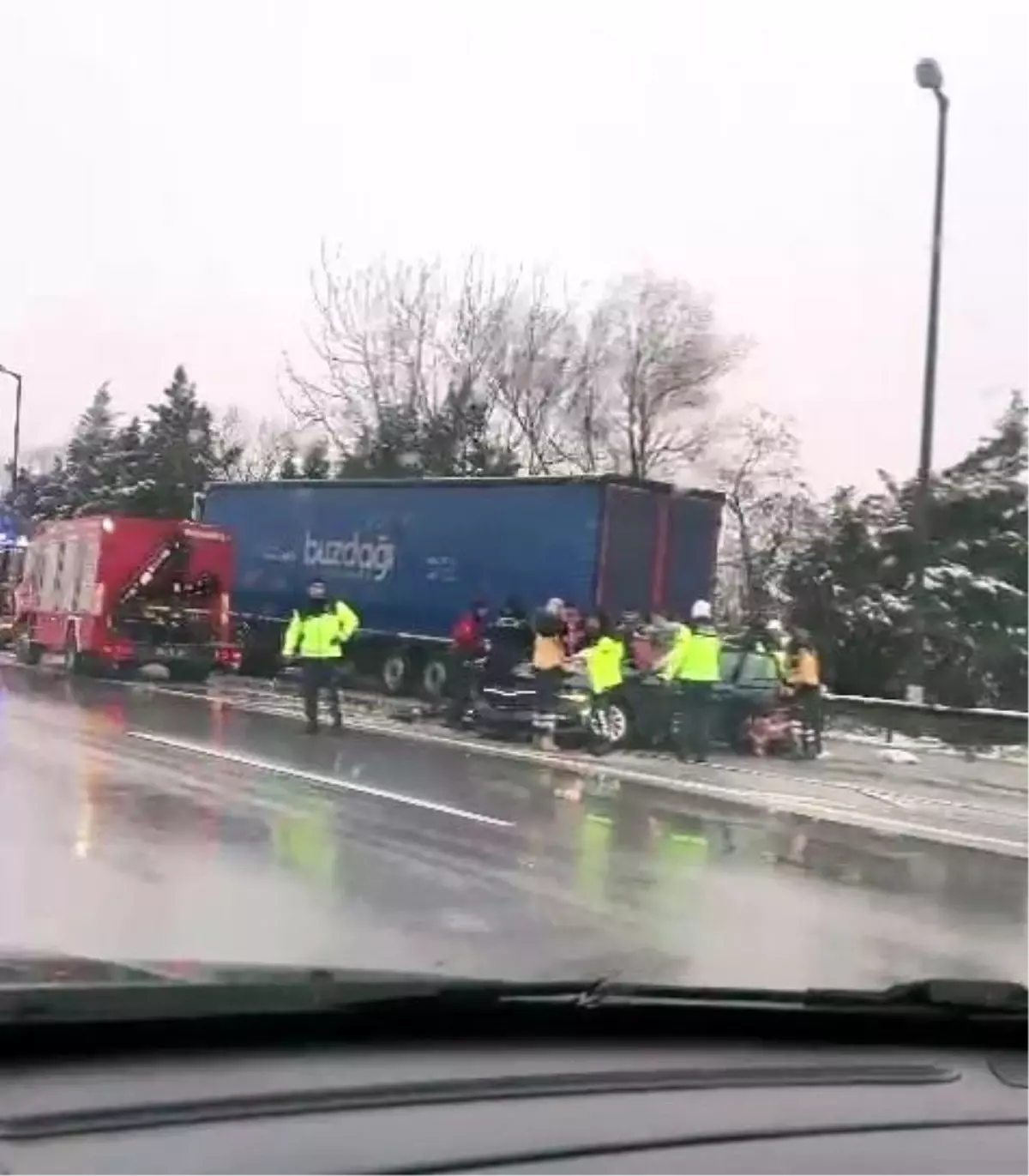 Sakarya\'da Trajik Kaza: Bir Ölü, İki Yaralı