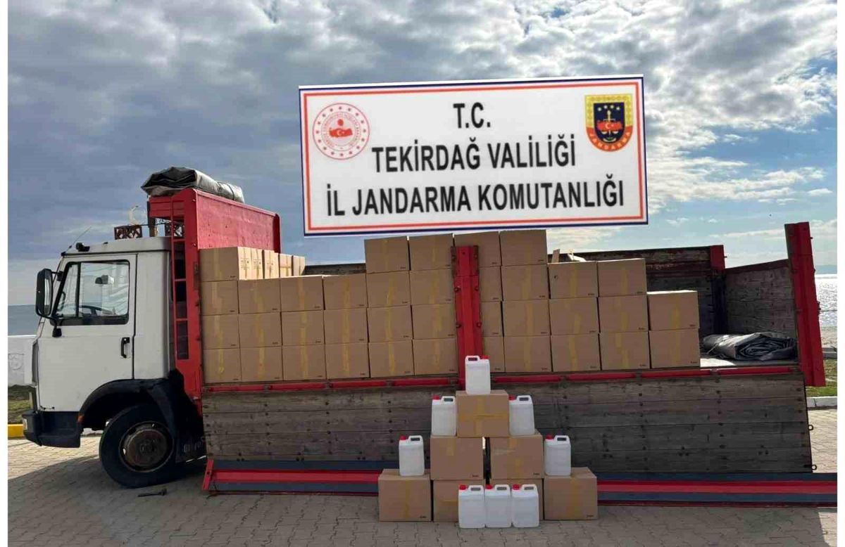Tekirdağ\'da Kaçak Alkol ve Tütün Operasyonu