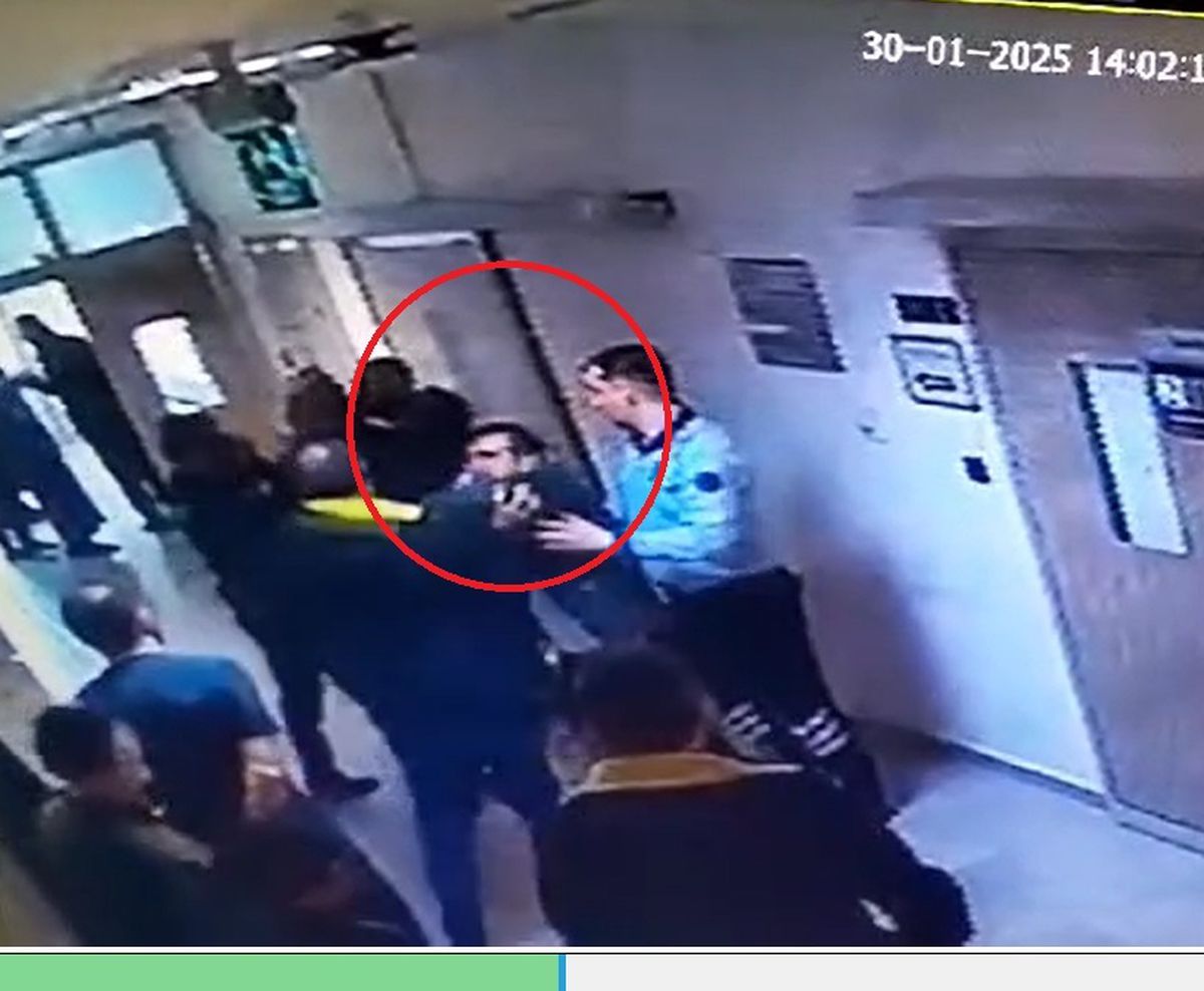 Bursa\'da Kaçırılma Girişimi: Firari Hükümlü Hastanede Arkadaşları Tarafından Kaçırılmaya Çalışıldı