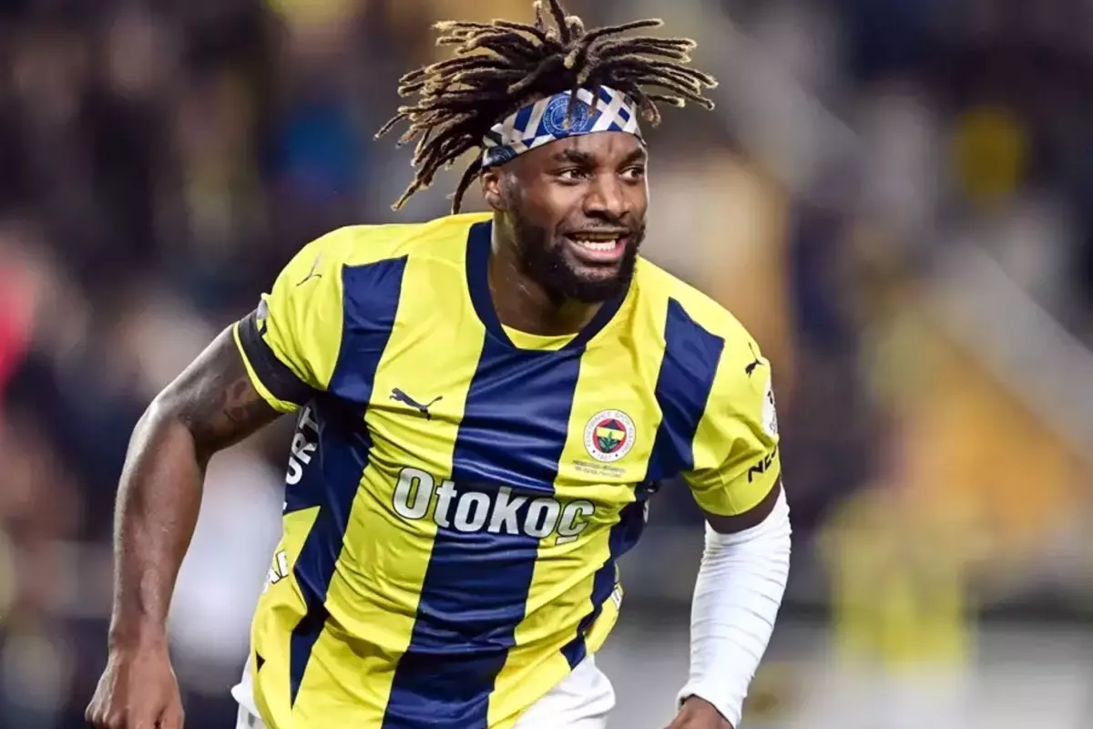 Allan Saint-Maximin\'den Fenerbahçe taraftarına mesaj: Laf olsun diye geri dönmedim