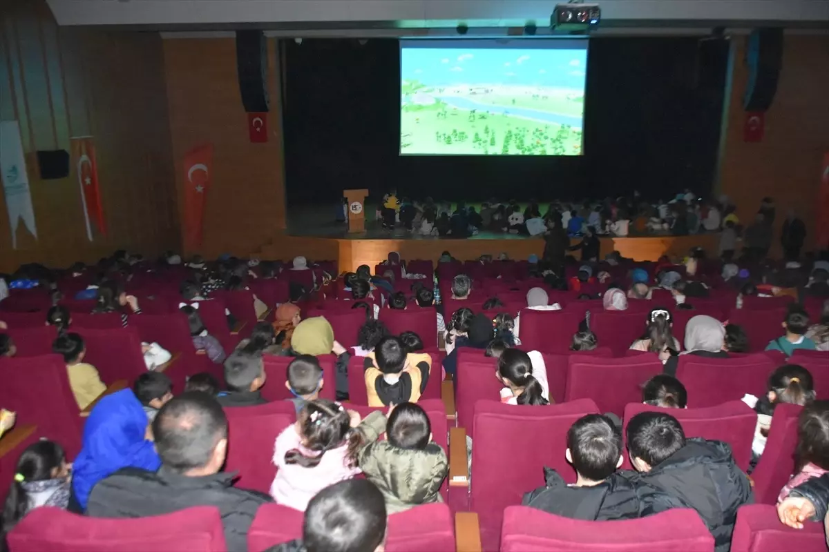 Boyabat\'ta çocuklara yönelik sinema etkinliği düzenlendi
