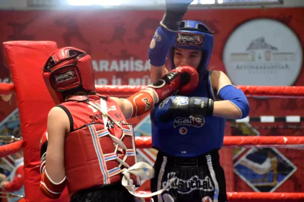 Ege Bölgesi Muaythai Şampiyonası Başladı