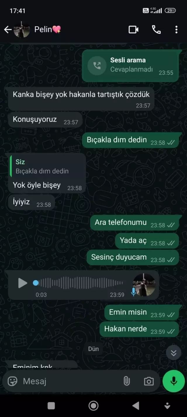 Genç kız sevgilisini kalbinden bıçakladıktan sonra arkadaşıyla mesajlaşmış