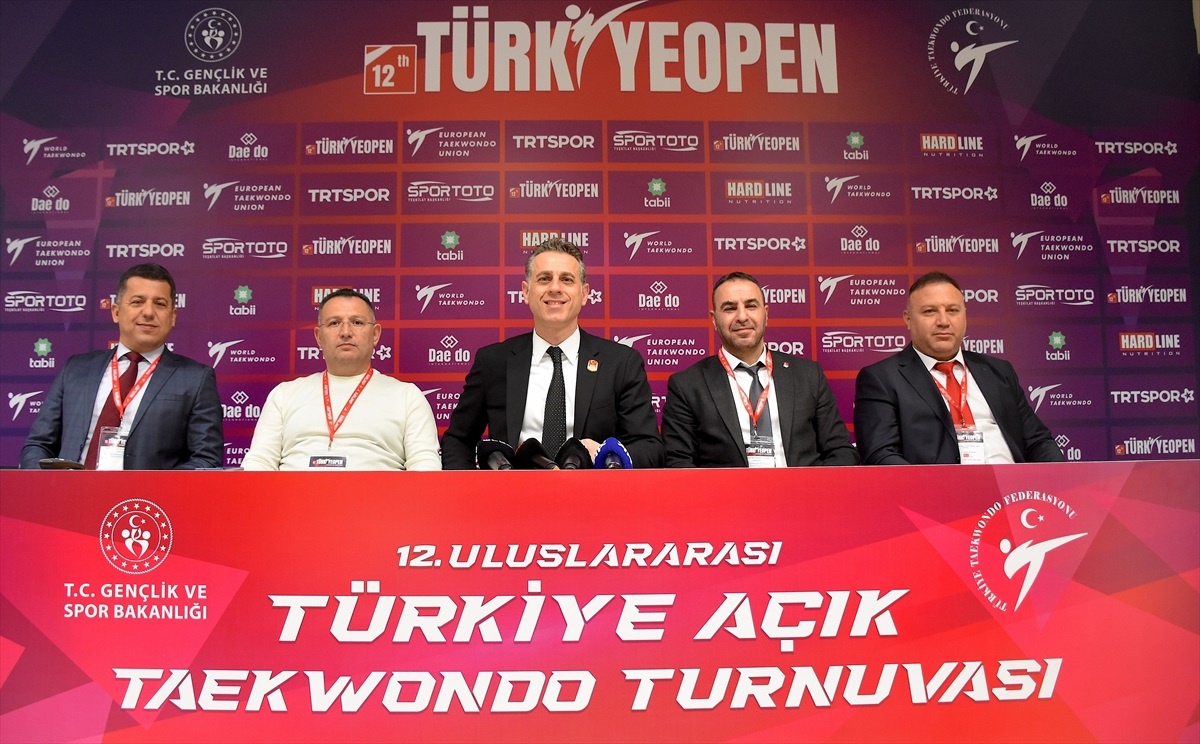 12. Türkiye Açık Tekvando Turnuvası Antalya\'da Başladı