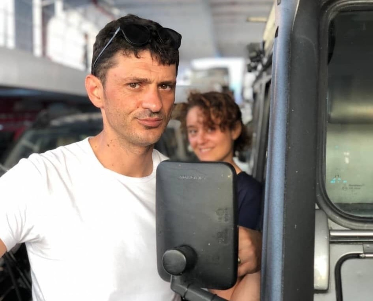 Kadıköy\'de Bıçaklı Saldırı: İtalyan Şefin Oğlu Hayatını Kaybetti