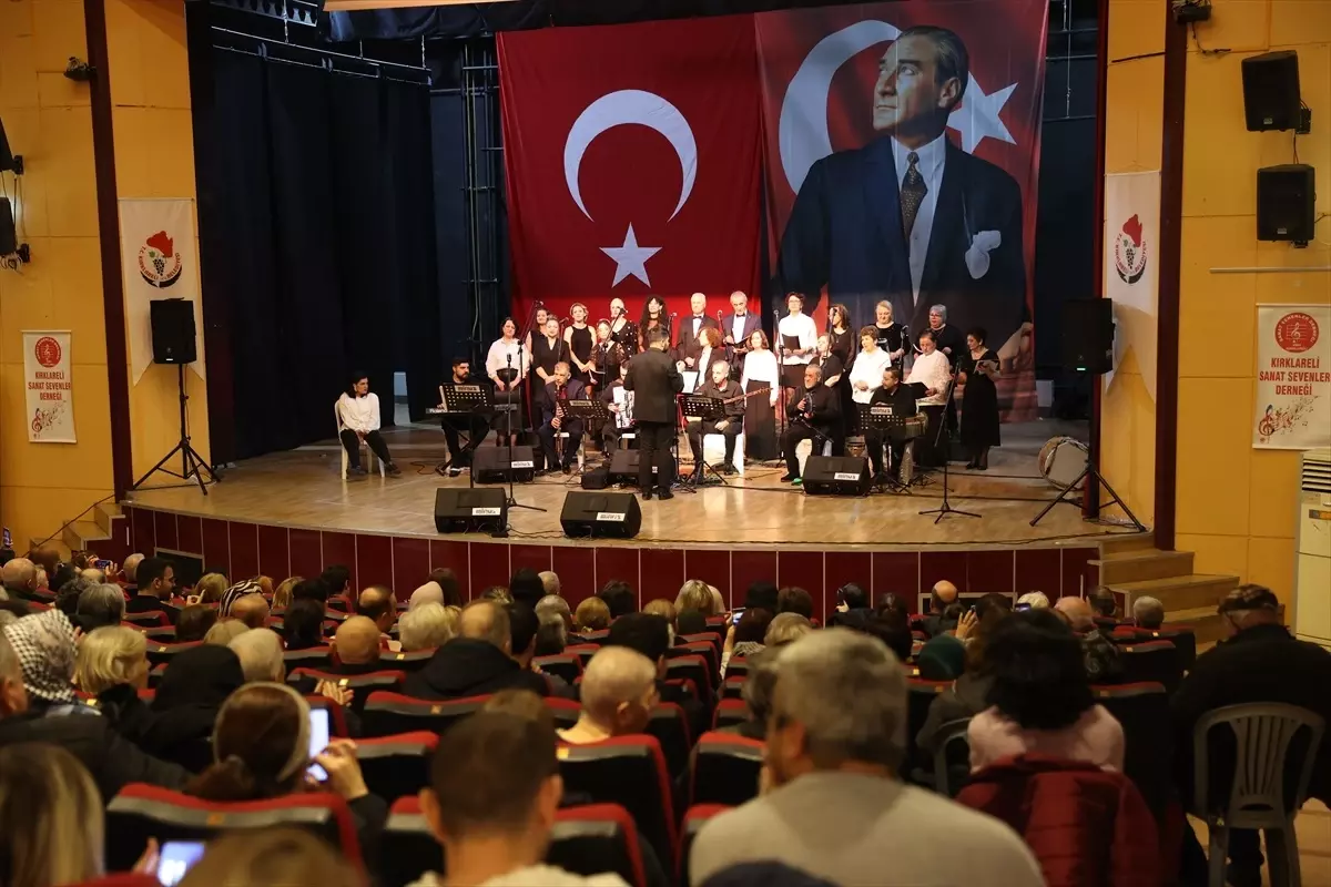 Kırklareli\'nde 9/8\'lik Türküler Konseri